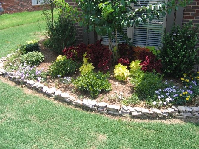 Shrub Beds | Gardner Landscaping, LLC.